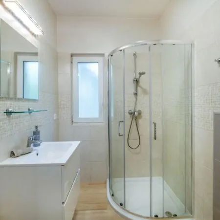 Apartment Vas